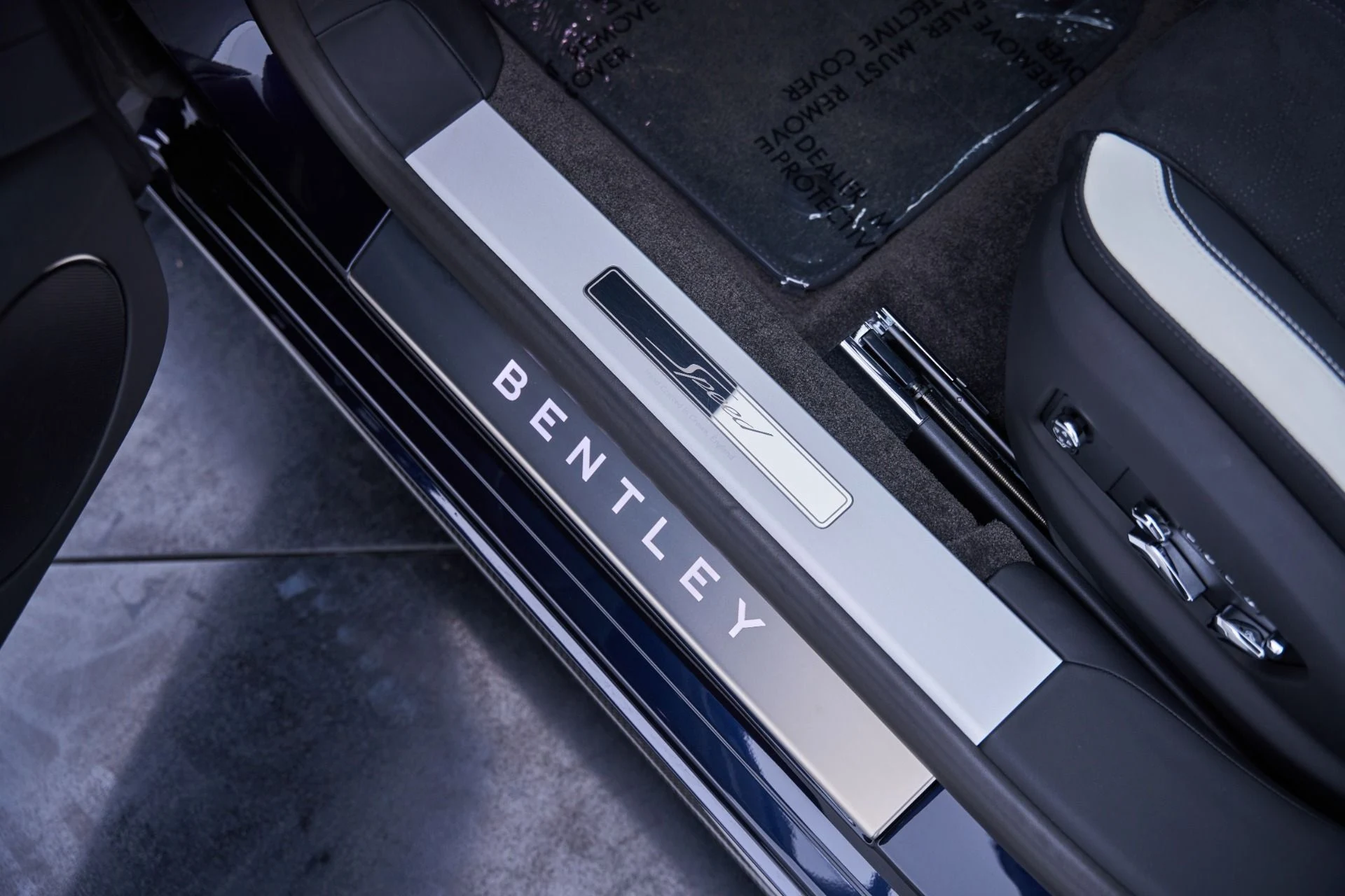 mph050_856475784_Used_2025_Bentley_Flying_Spur_Speed_1793037864_ea10b4f89c