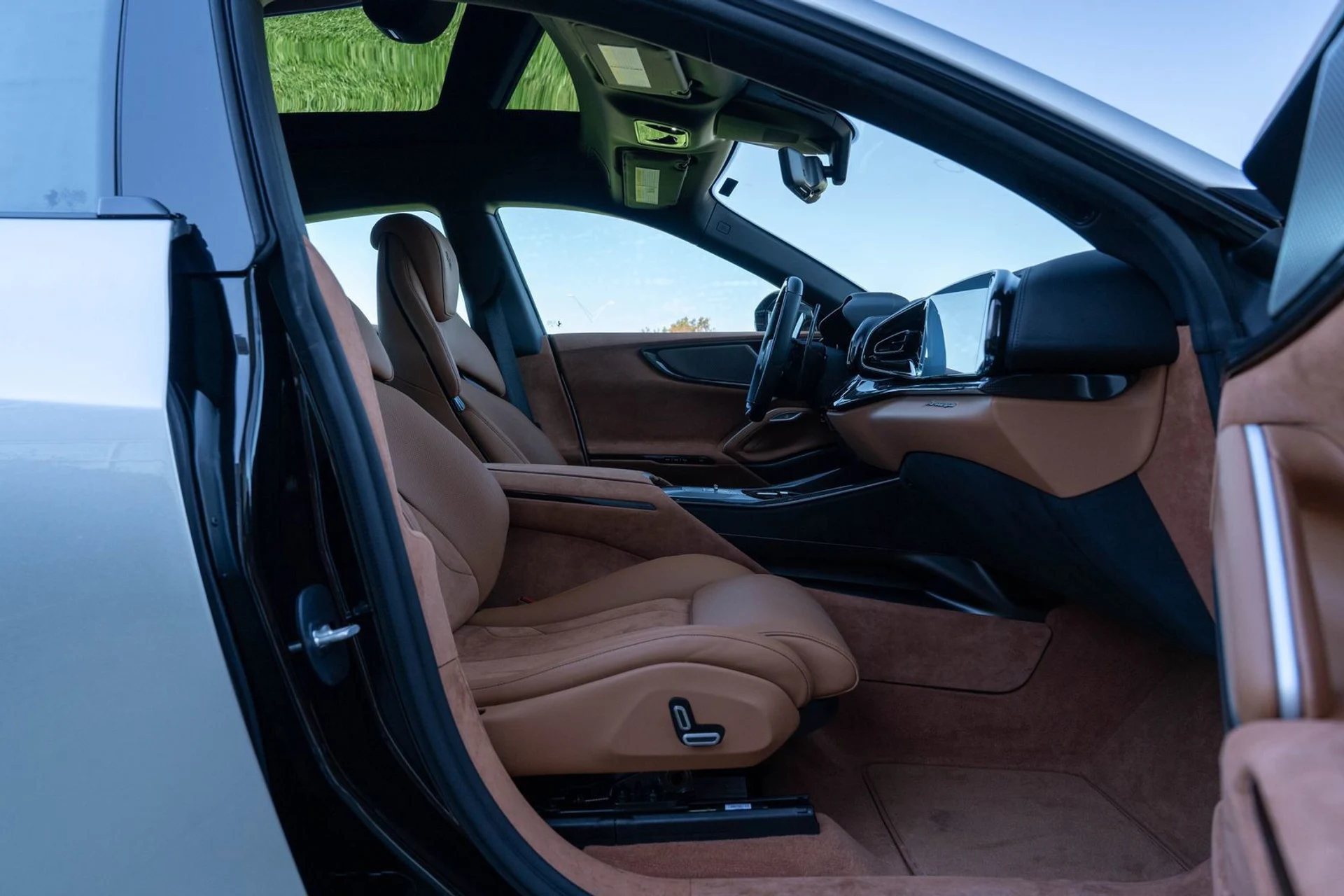 mph050_858013500_1cdc432532624927b5bd75fb672e684c_74f54fa7a8