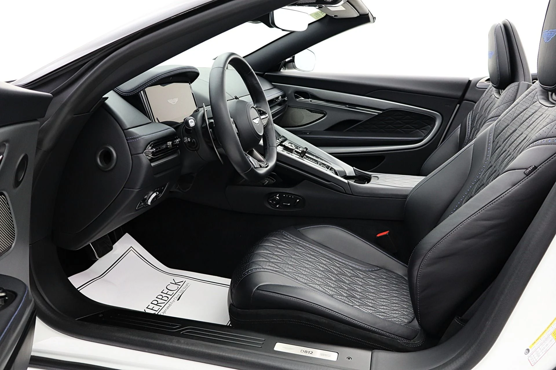 mph050_879217104_Used_2024_Aston_Martin_DB_12_Volante_b084b94f77