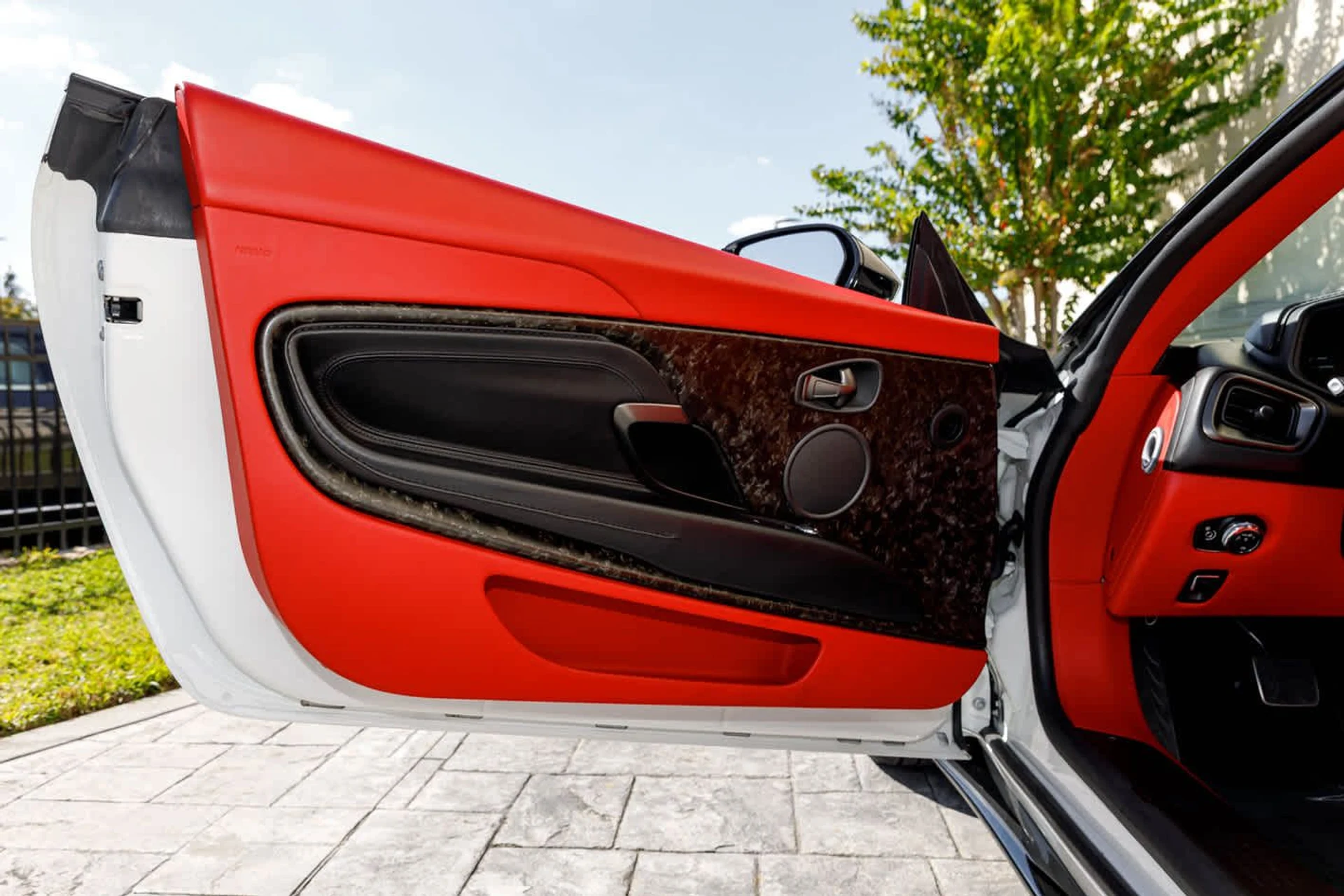 mph050_882099381_51_b886cfaf8f