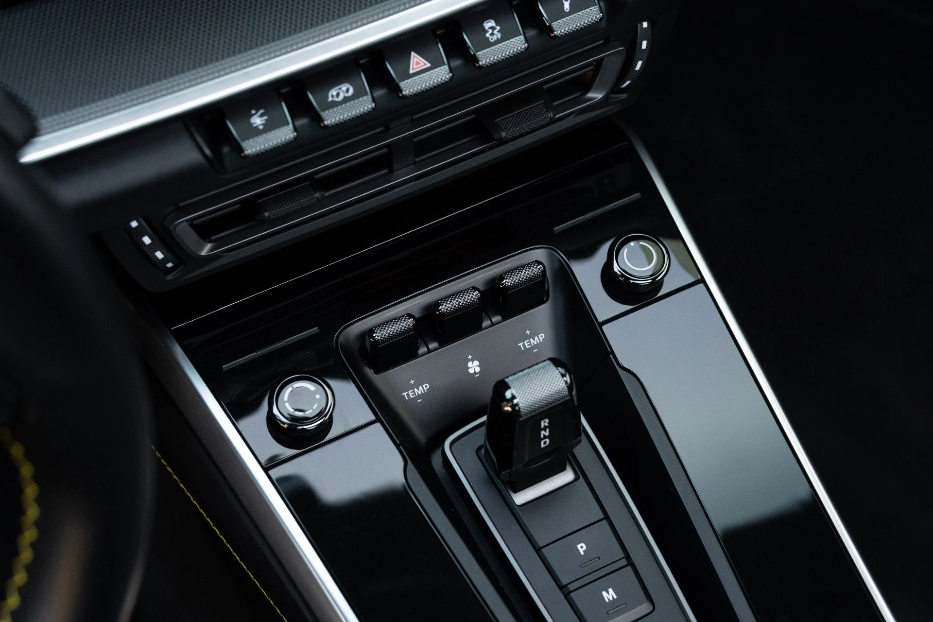 mph050_90272691_Used_2023_Porsche_911_Turbo_1772073692_31cffa46c9