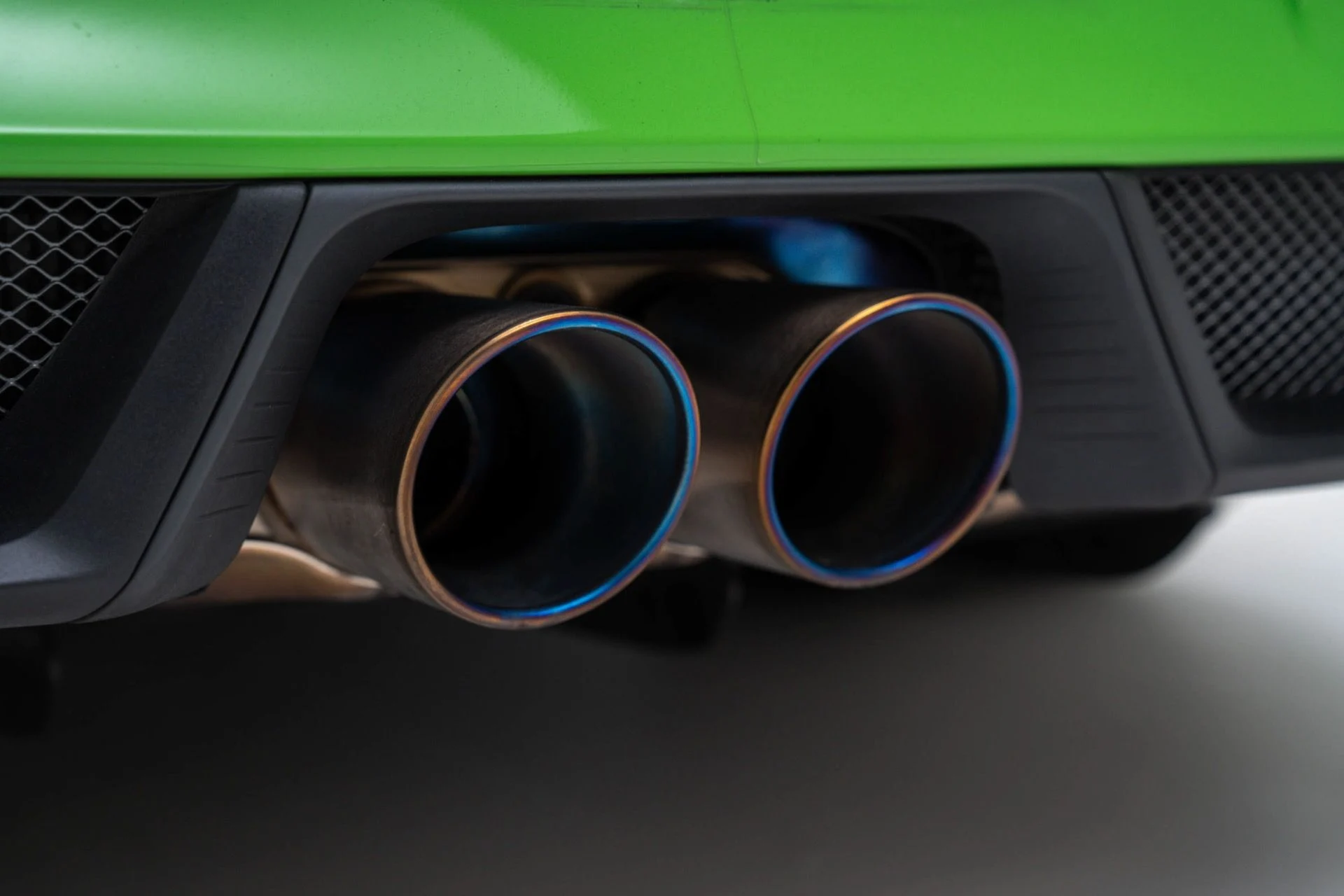 mph050_959046601_Used_2019_Porsche_911_GT_3_RS_1774471174_277228cc78