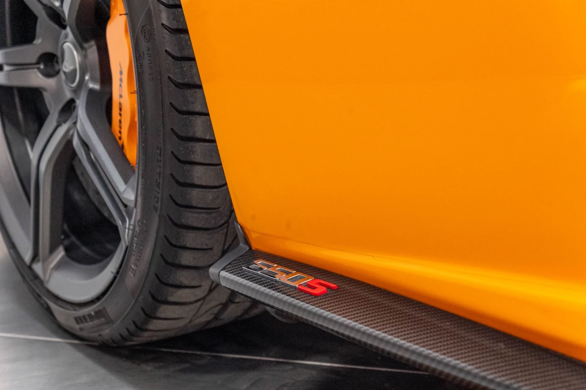 mph050_960765398_Used_2015_Mc_Laren_650_S_Spider_1784647983_e22ae13265