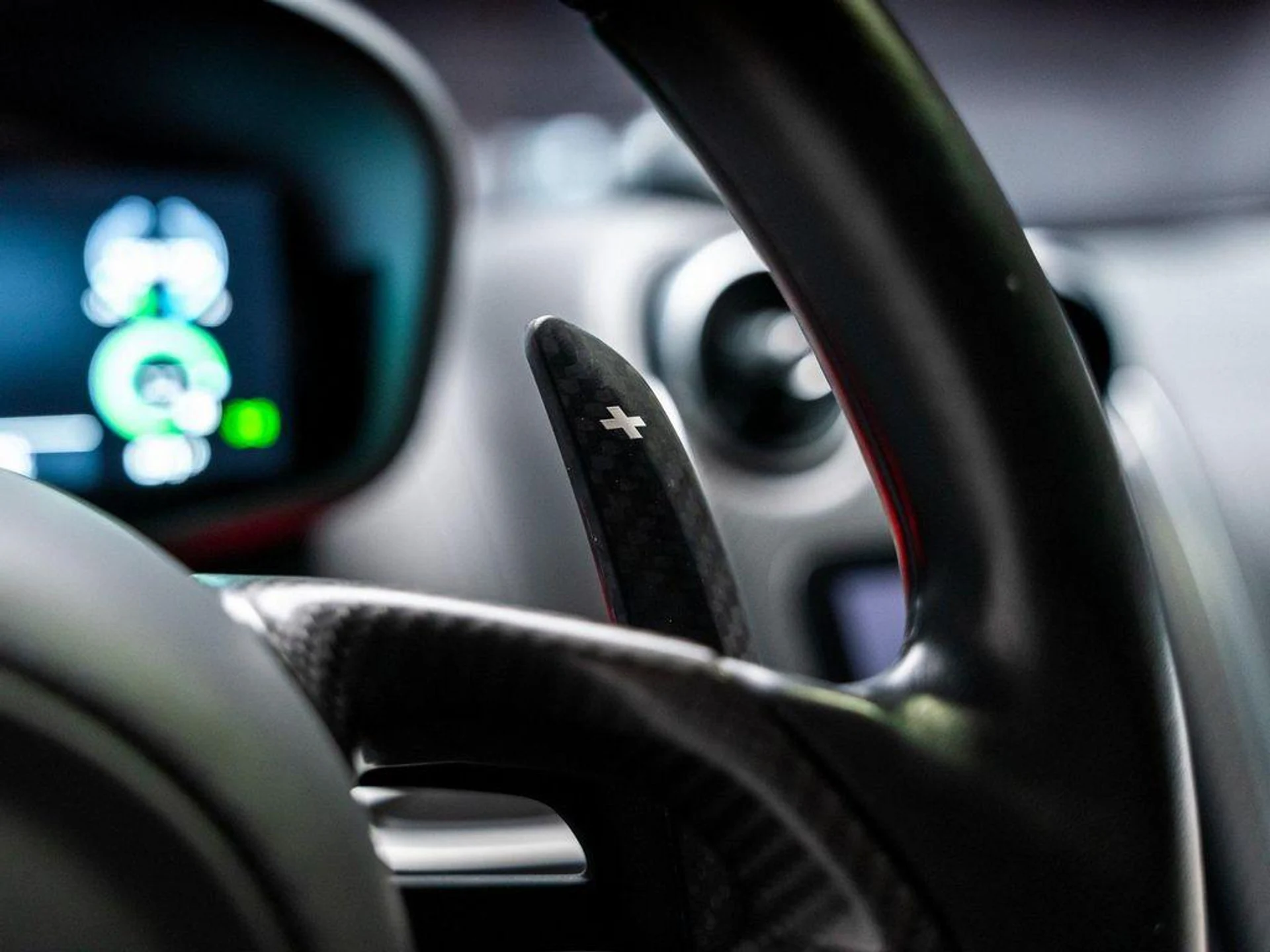 mph050_960811130_je_Wy7_Vg2g_G_Hoa_CAER_Qp_G8u_J5_JXU_5fe6f684ad