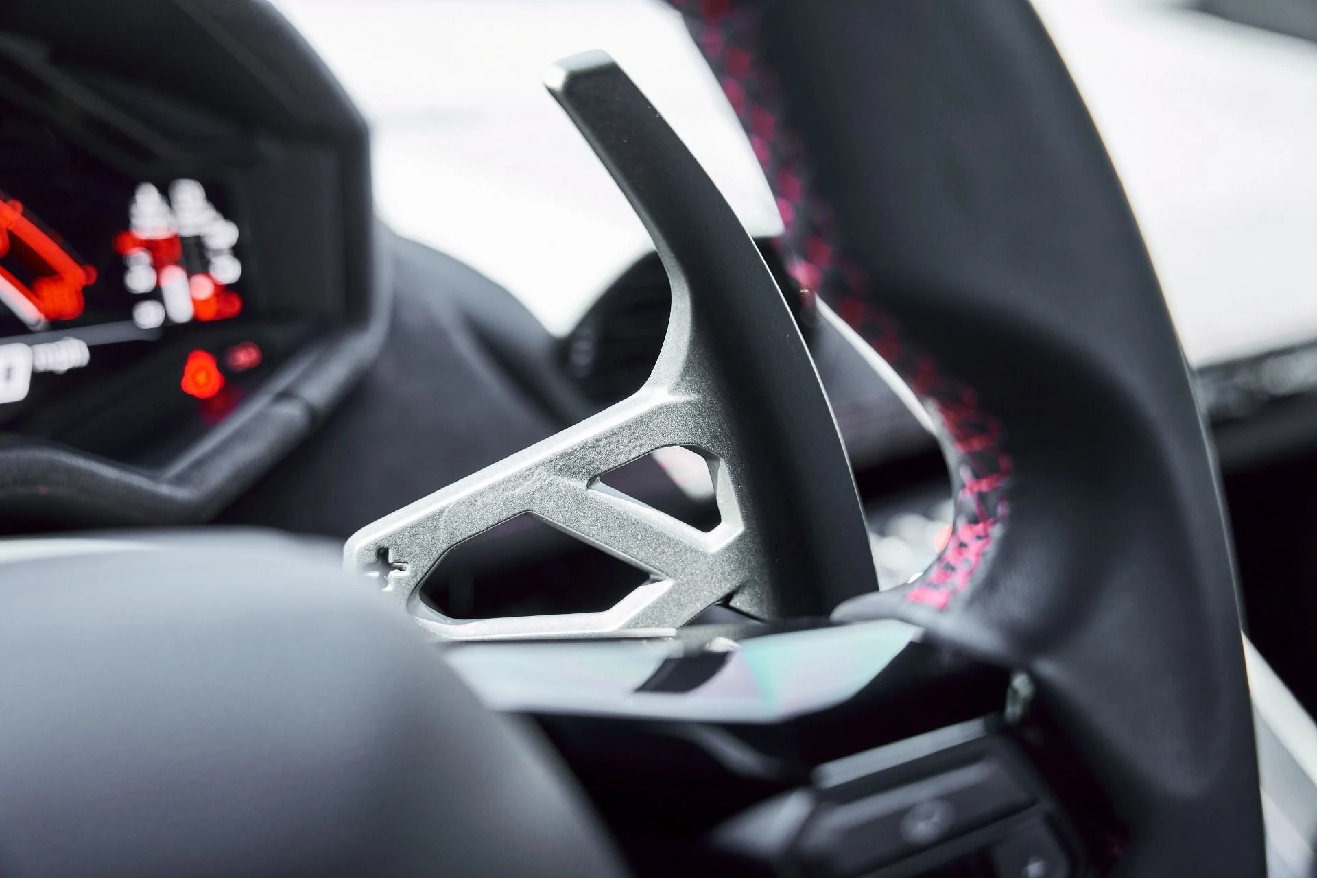 mph050_963403997_Used_2023_Lamborghini_Huracan_Tecnica_Base_1777013757_6f40394644