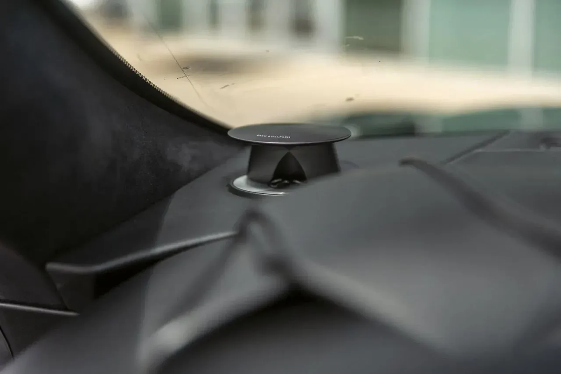 mph050_976870016_c843b4935160435689a192aedb6e95c8_e030bb60ca