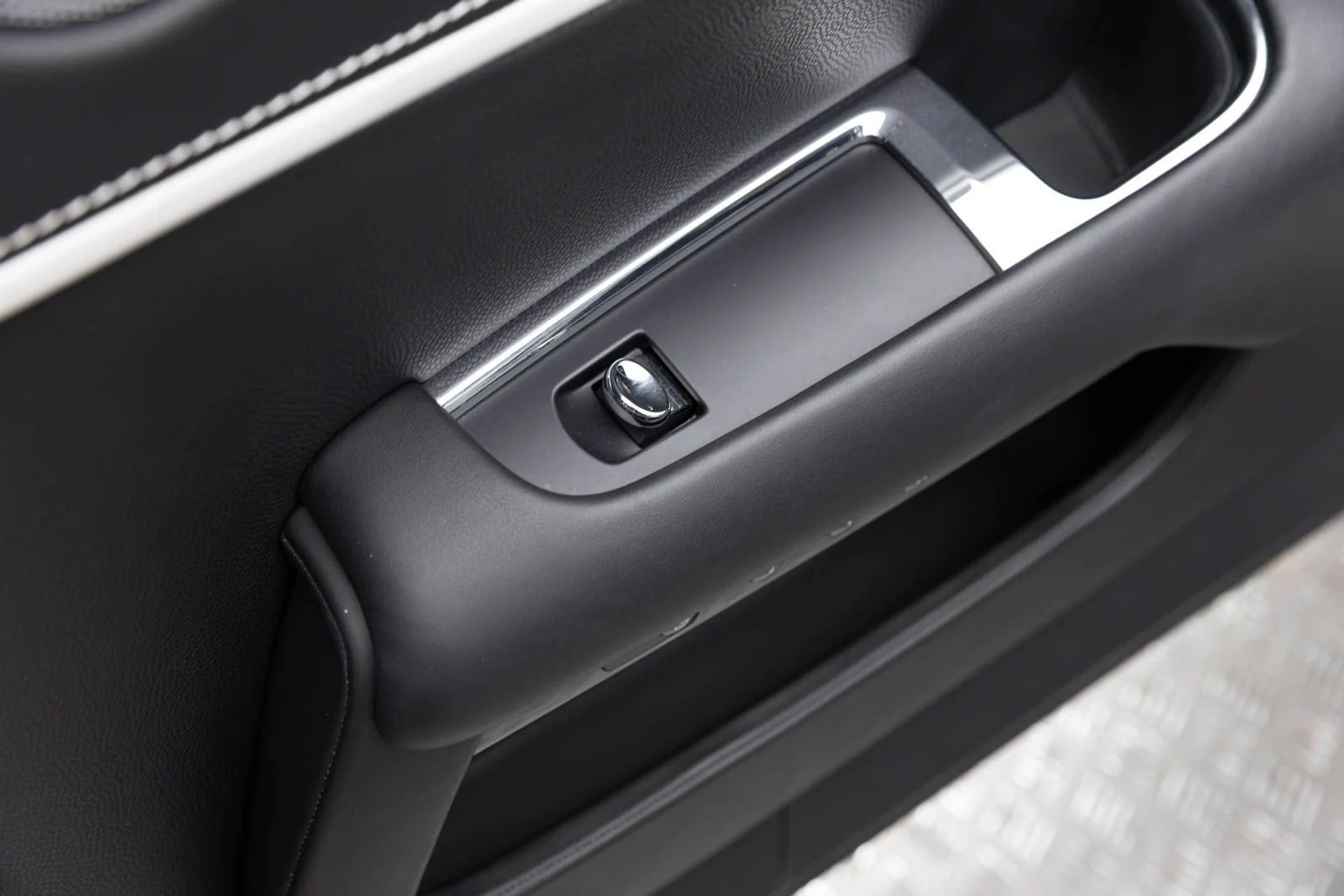 mph050_980461741_51_444bd2ca48