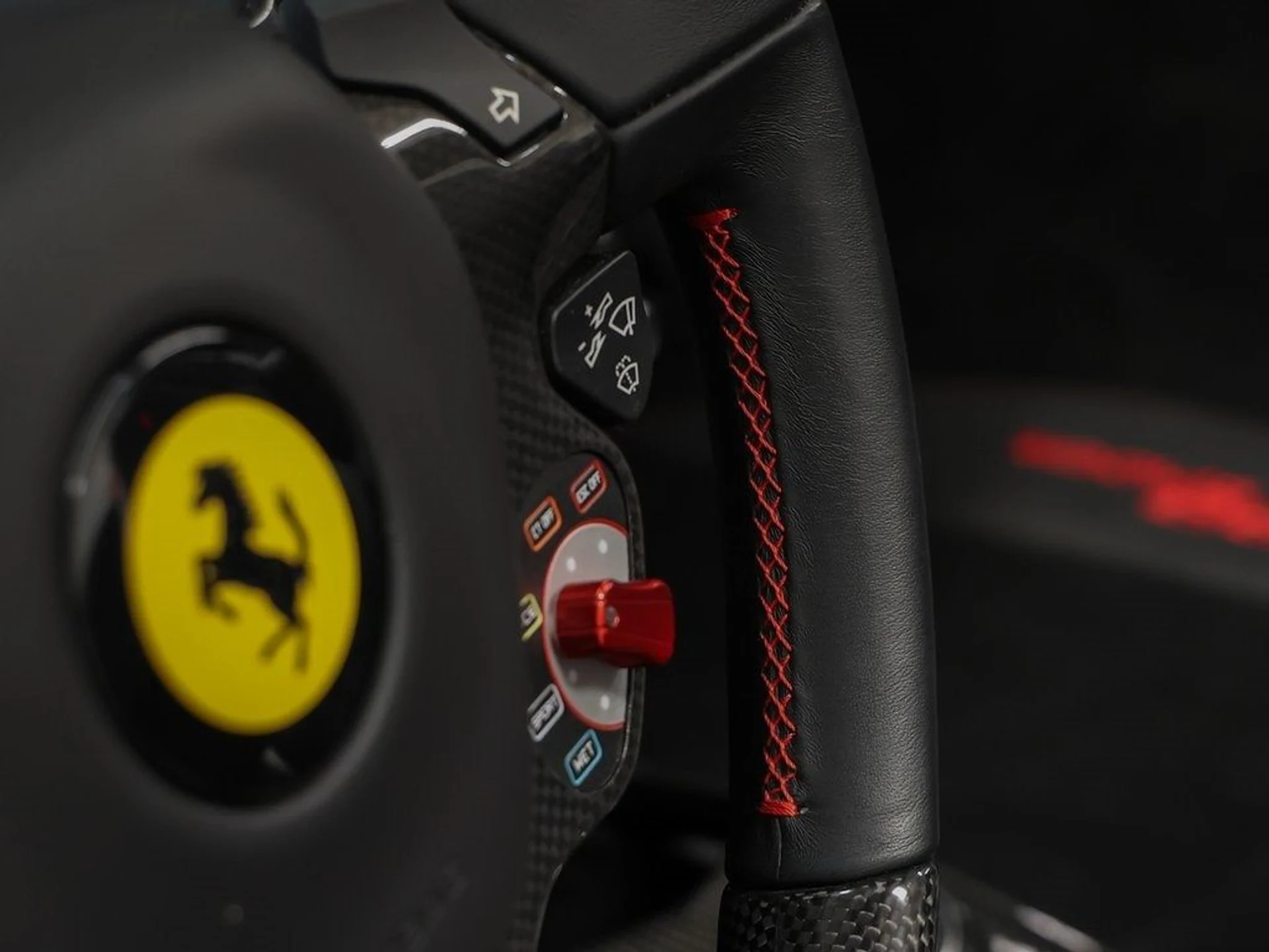 mph051_1023834171_52_706b29e0b6