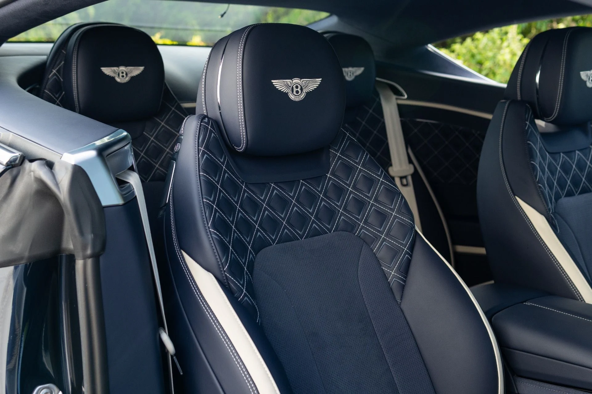 mph051_1028131344_Used_2023_Bentley_Continental_GT_Speed_1775098495_8d1fe75474