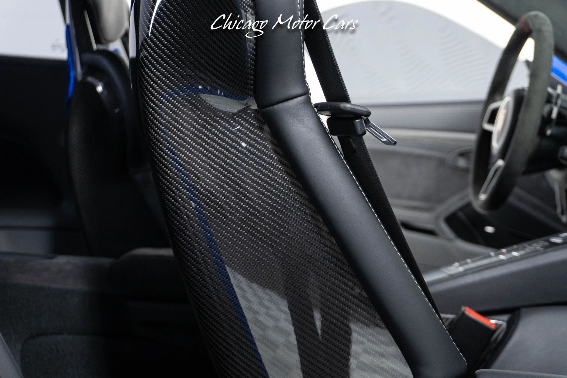 mph051_1033663010_13481_p52_l_54d4e537a8