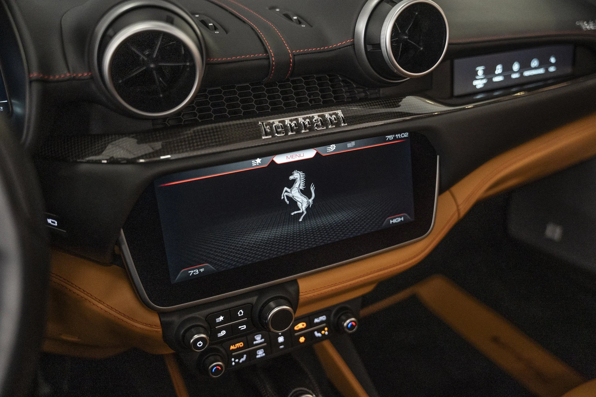 mph051_1034082528_b413026f27a044e5917d31edb918b281_53b3029d1c