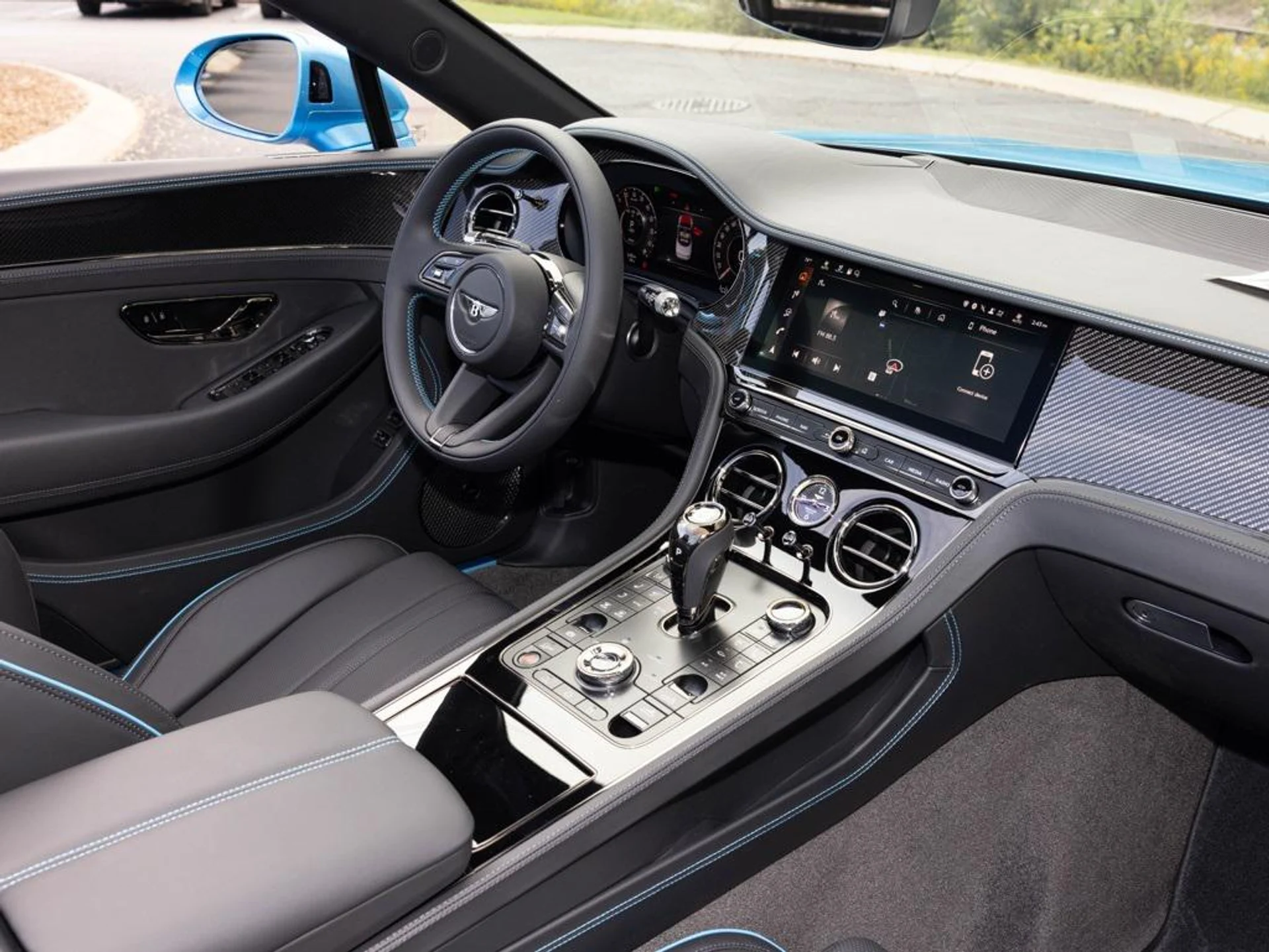 mph051_1046722443_456670050_68ce8378c25916930f73917a_e2bff36787