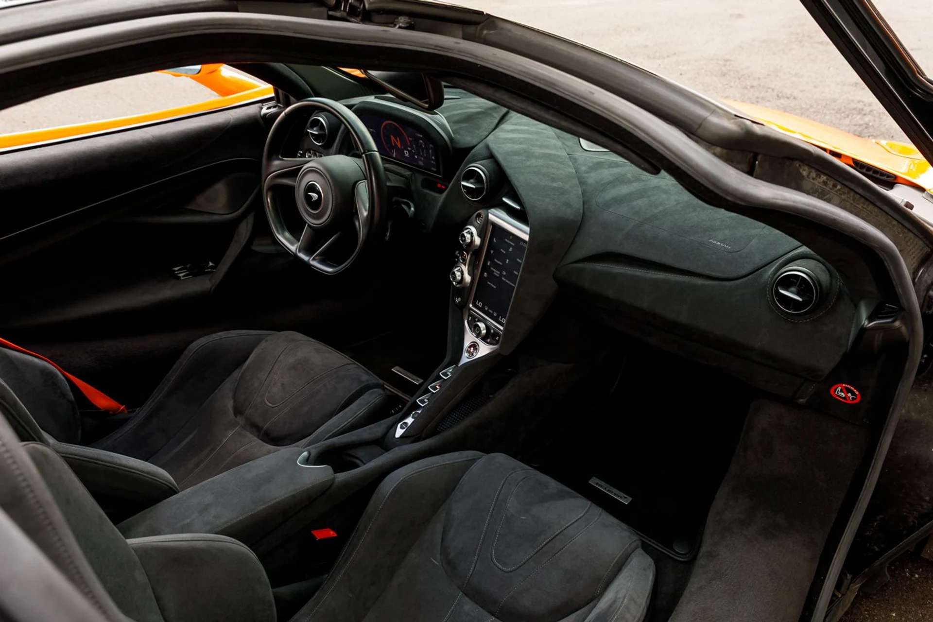 mph051_1051115583_Used_2020_Mc_Laren_720_S_5c6b4e8d13