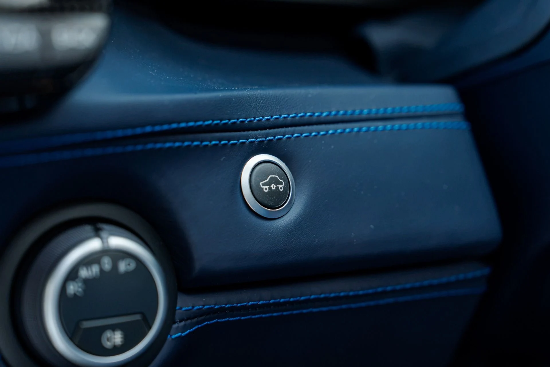 mph051_1056694864_Used_2019_Ferrari_488_Spider_1790896025_8866b0e2f0