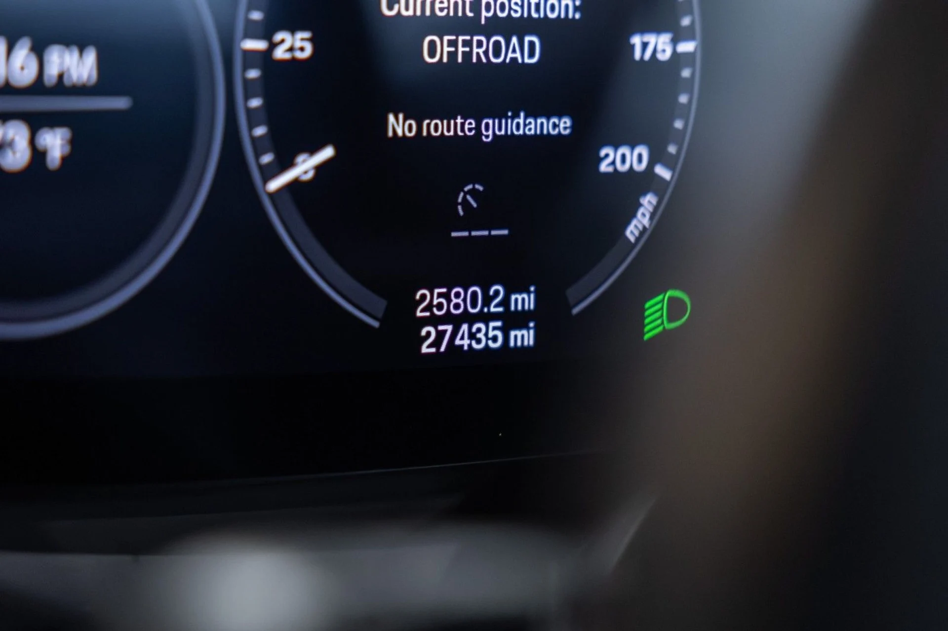 mph051_1071026951_sg_31edaf2511