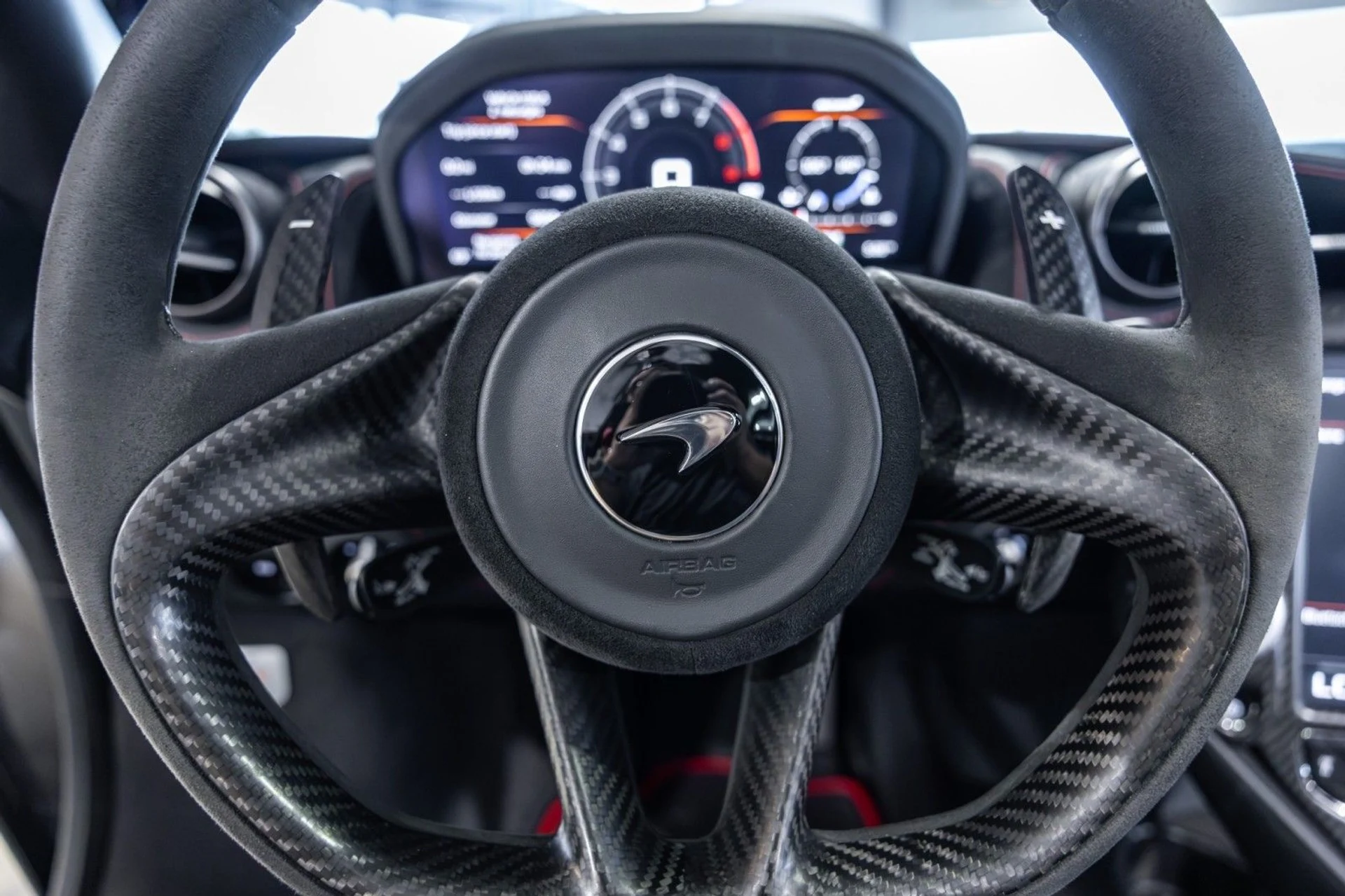 mph051_1087760143_6_Q_36d0d37ea2