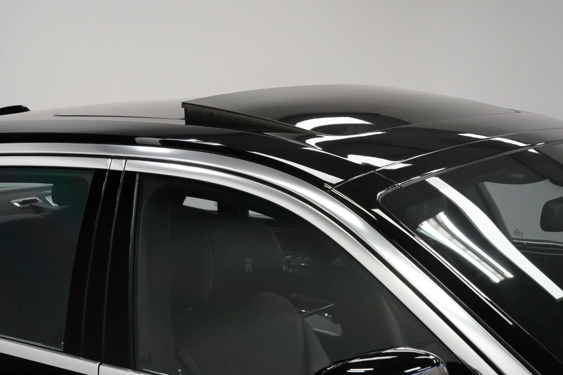 mph051_1107717345_Used_2019_Rolls_Royce_Ghost_EWB_Long_Wheelbase_Model_430_K_MSRP_Low_Miles_1788191510_5d69d80786