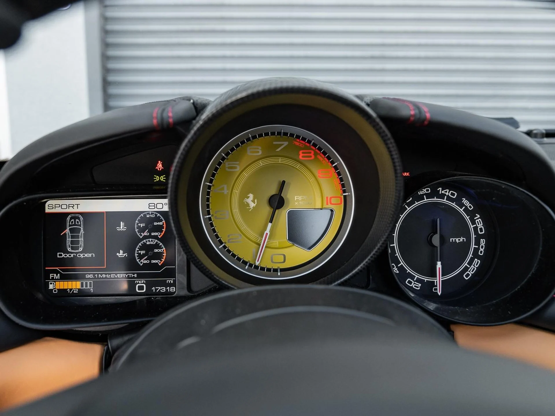 mph051_1121875895_Used_2015_Ferrari_California_T_1761253563_b7a000ede7