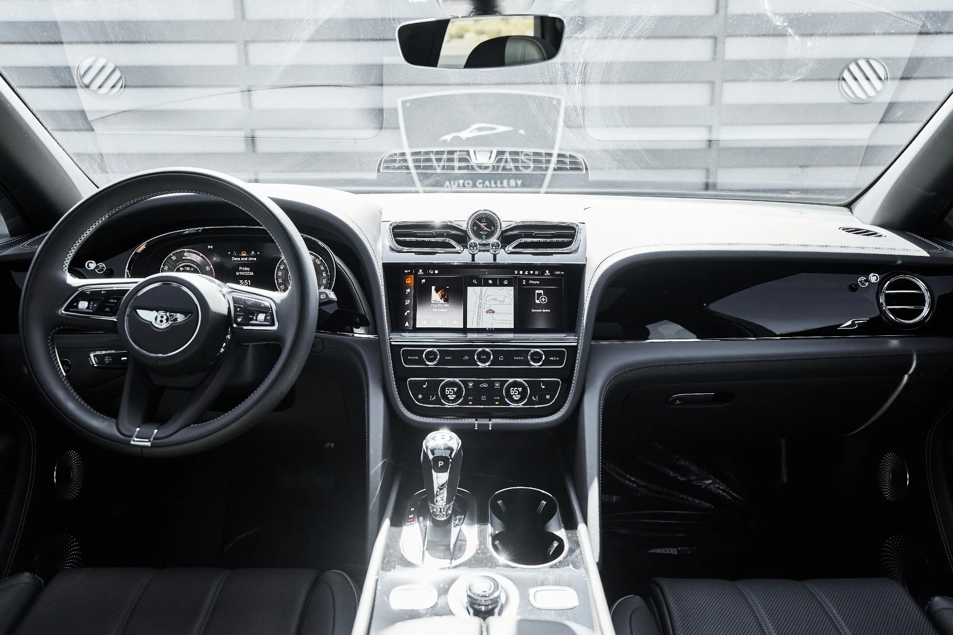 mph051_1123386037_Used_2025_Bentley_Bentayga_S_1782153027_883c83991b
