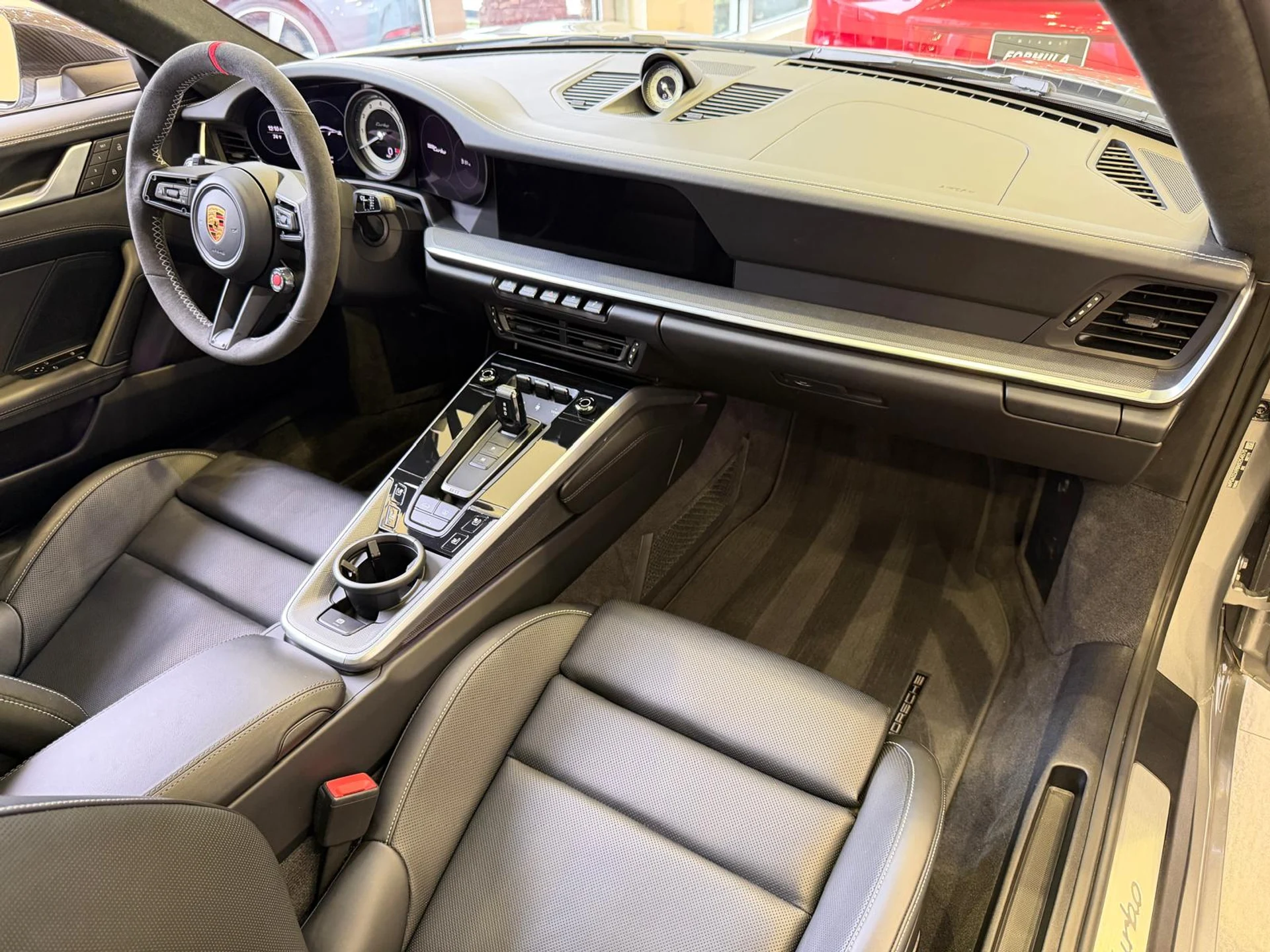 mph051_1129543694_Whats_App_Image_2026_01_14_at_3_14_40_PM_5_c3f570345a