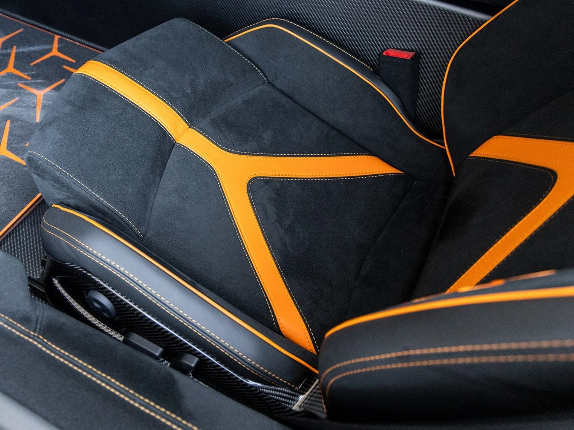 mph051_114969826_52_60c16dfd51