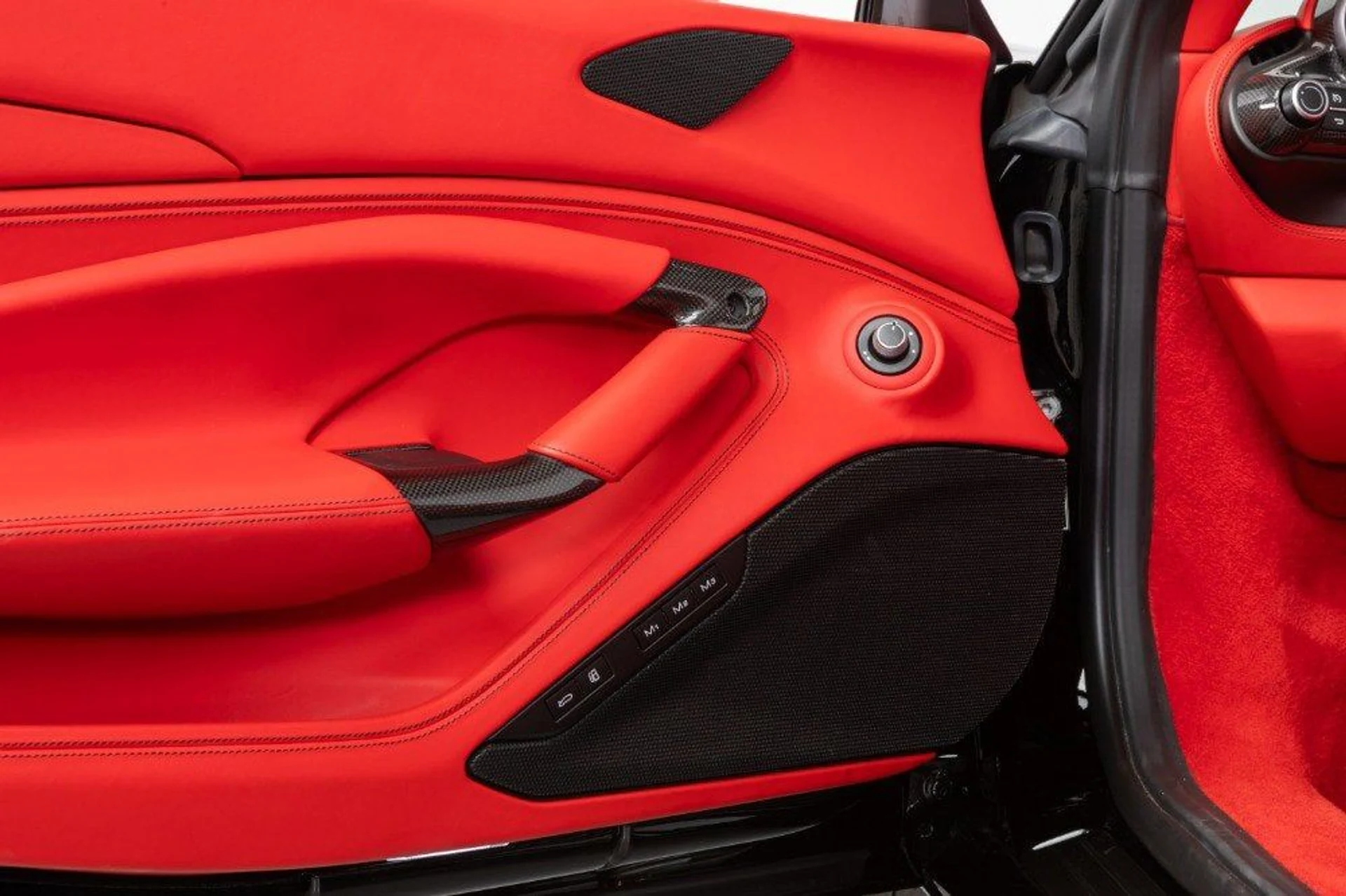 mph051_1176727591_60b85c9ad4c74da58ba956b58a792c61_4ce2865a82