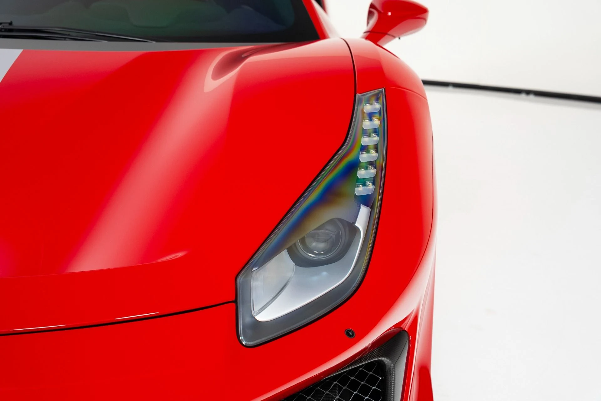 mph051_1192898291_Used_2019_Ferrari_488_Pista_1760379304_0fe697ad41