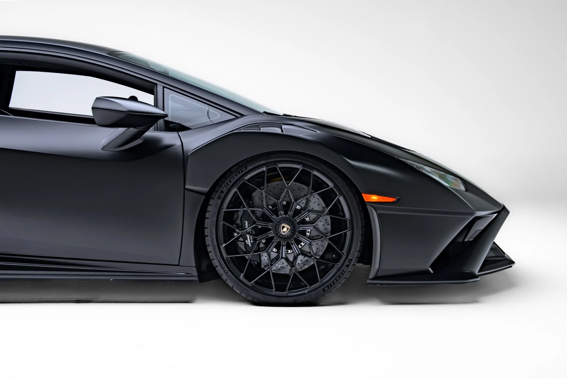 mph051_1229885092_Used_2022_Lamborghini_Huracan_STO_1771969691_f71d831ff4