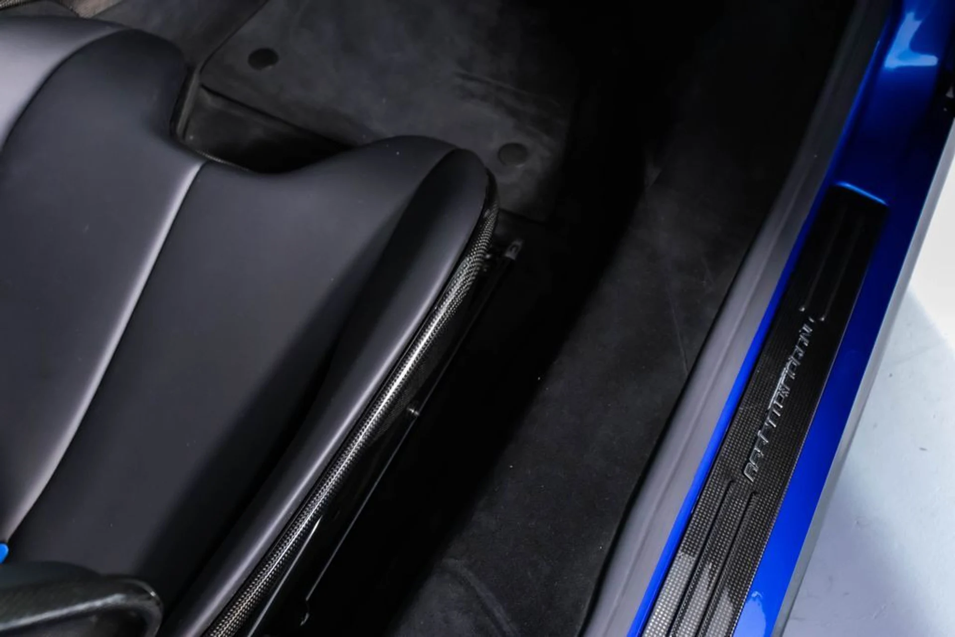 mph051_1253118396_ab345d38312d7f5d0417c1632750c5fdx_b5201a9935