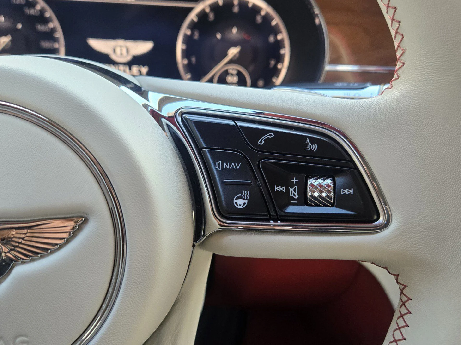 mph051_1259288288_dfd5bfa9c4a0e9649b763e0e1d132966x_8975f16735