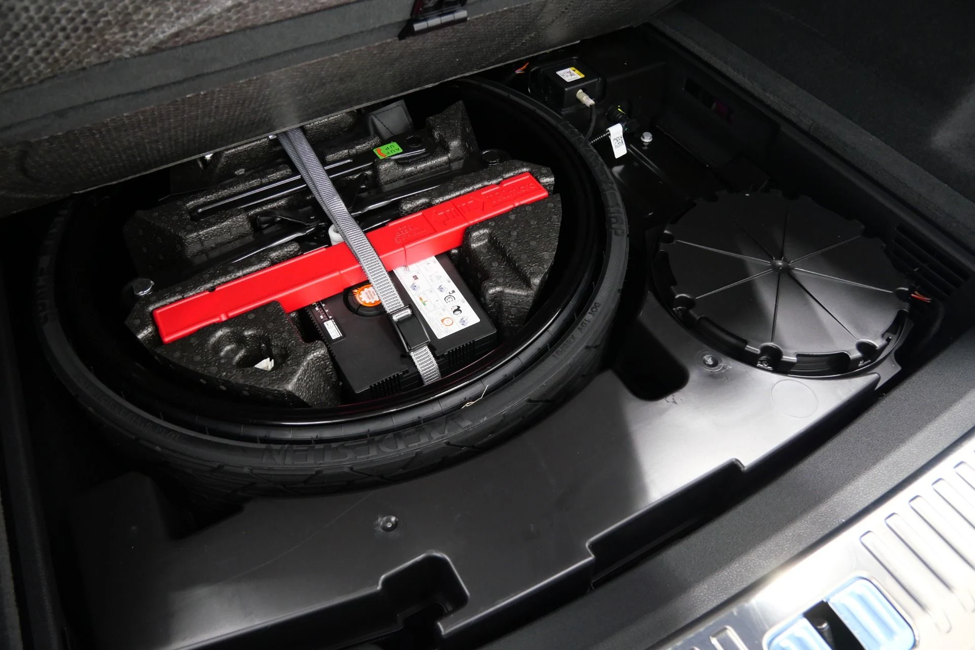 mph051_1260120567_Used_2023_Lamborghini_Urus_S_HIGHLY_Optioned_Ad_Personam_Paint_94_K_in_Options_1773247246_4df4a0b497