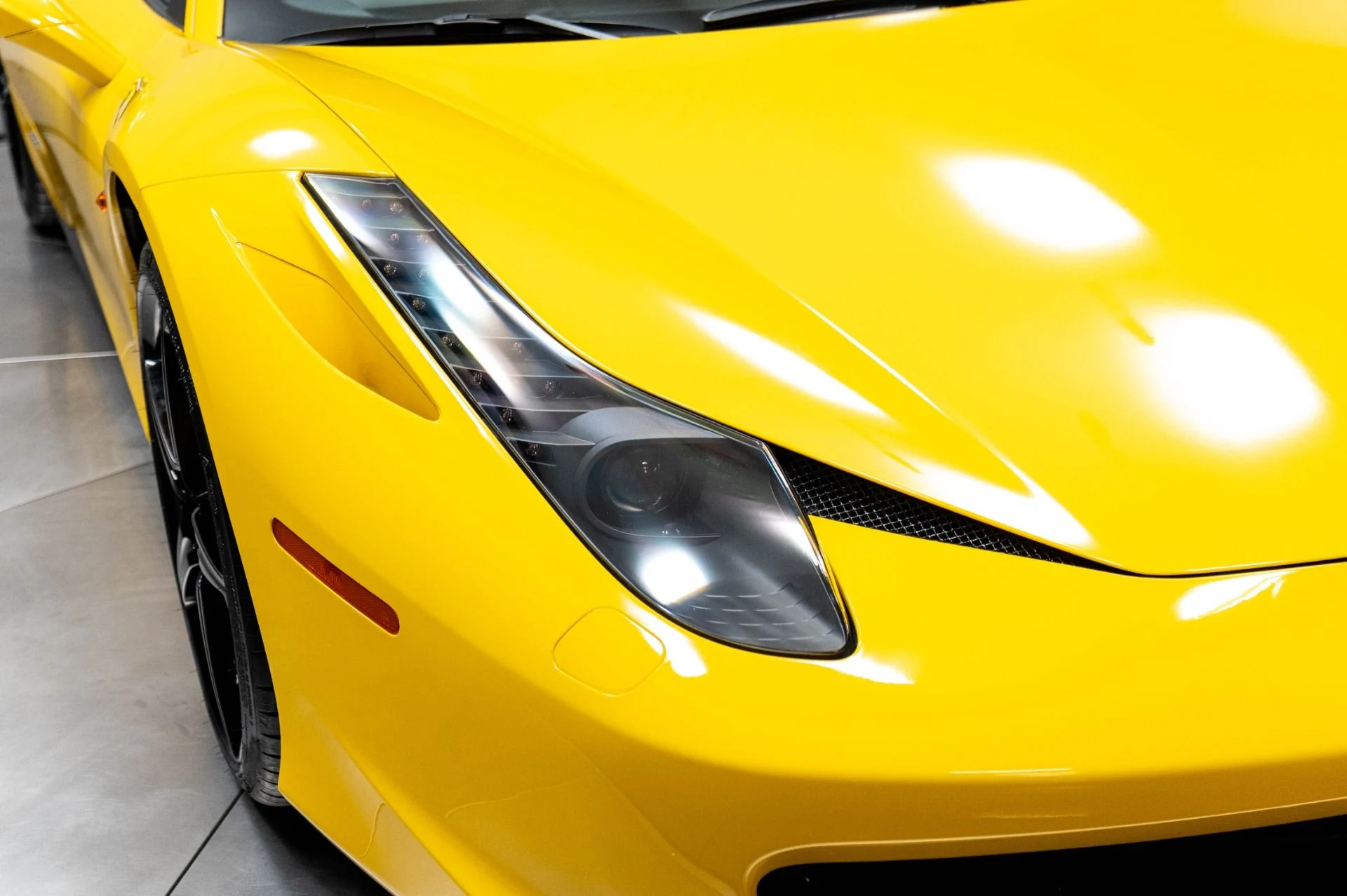 mph051_1264777632_Used_2010_Ferrari_458_Italia_1783118386_5433f9b0bf