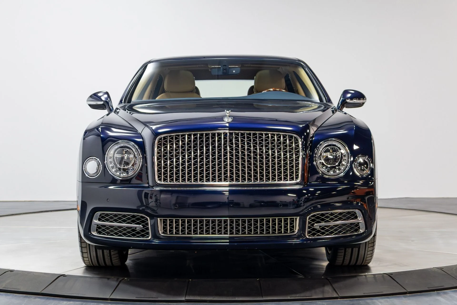 mph051_1264801382_Used_2017_Bentley_Mulsanne_1775514187_a3684a7a1a