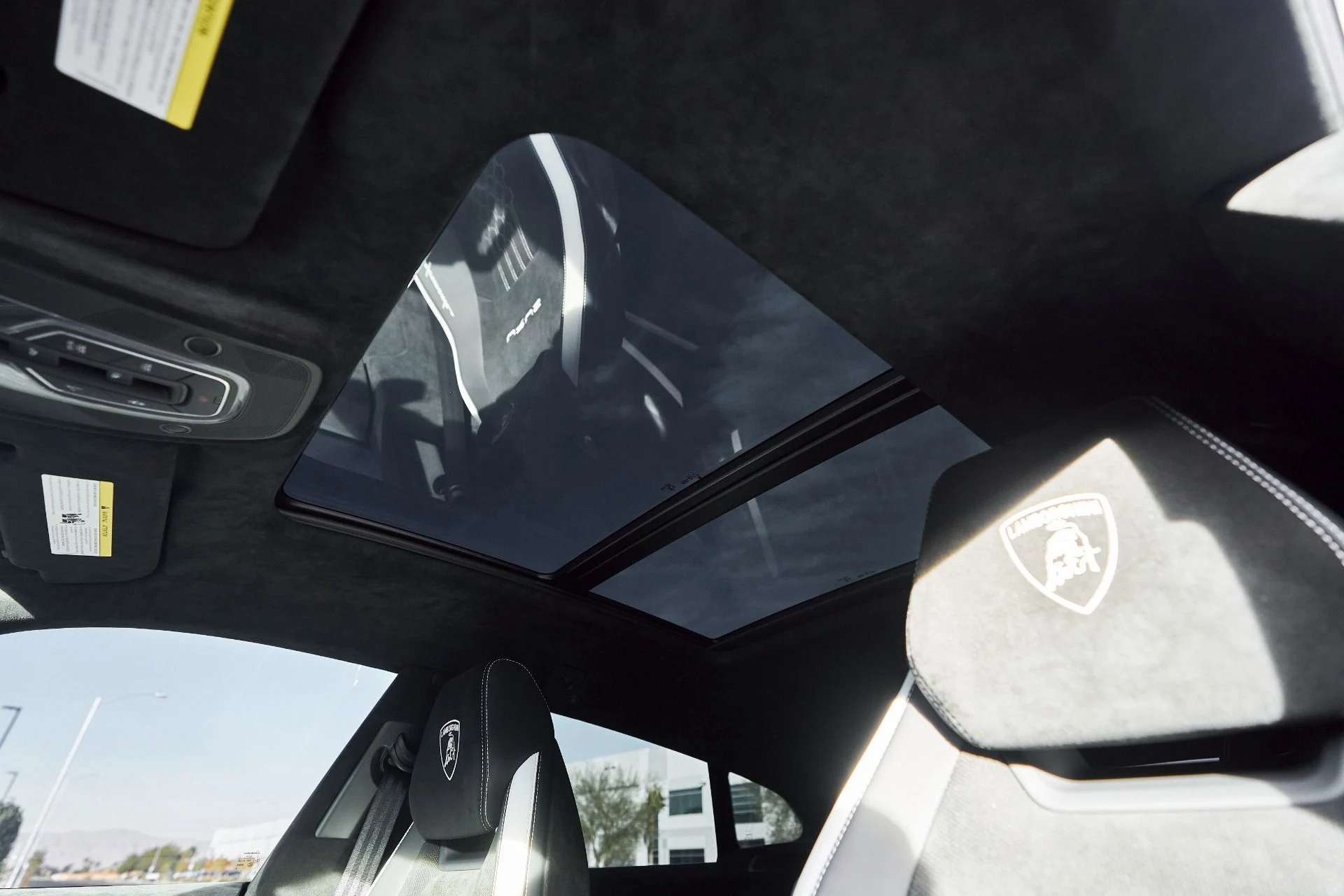 mph051_1265156769_Used_2024_Lamborghini_Urus_Performante_1764730743_7ef5364a76