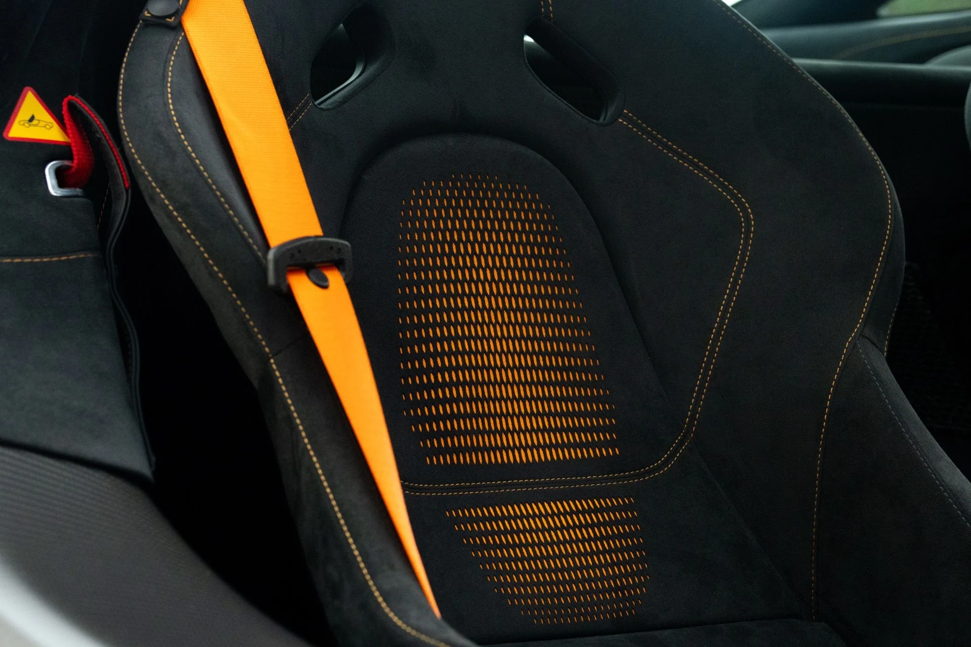 mph051_1265870344_Used_2021_Mc_Laren_765_LT_1757087774_c308d7b159