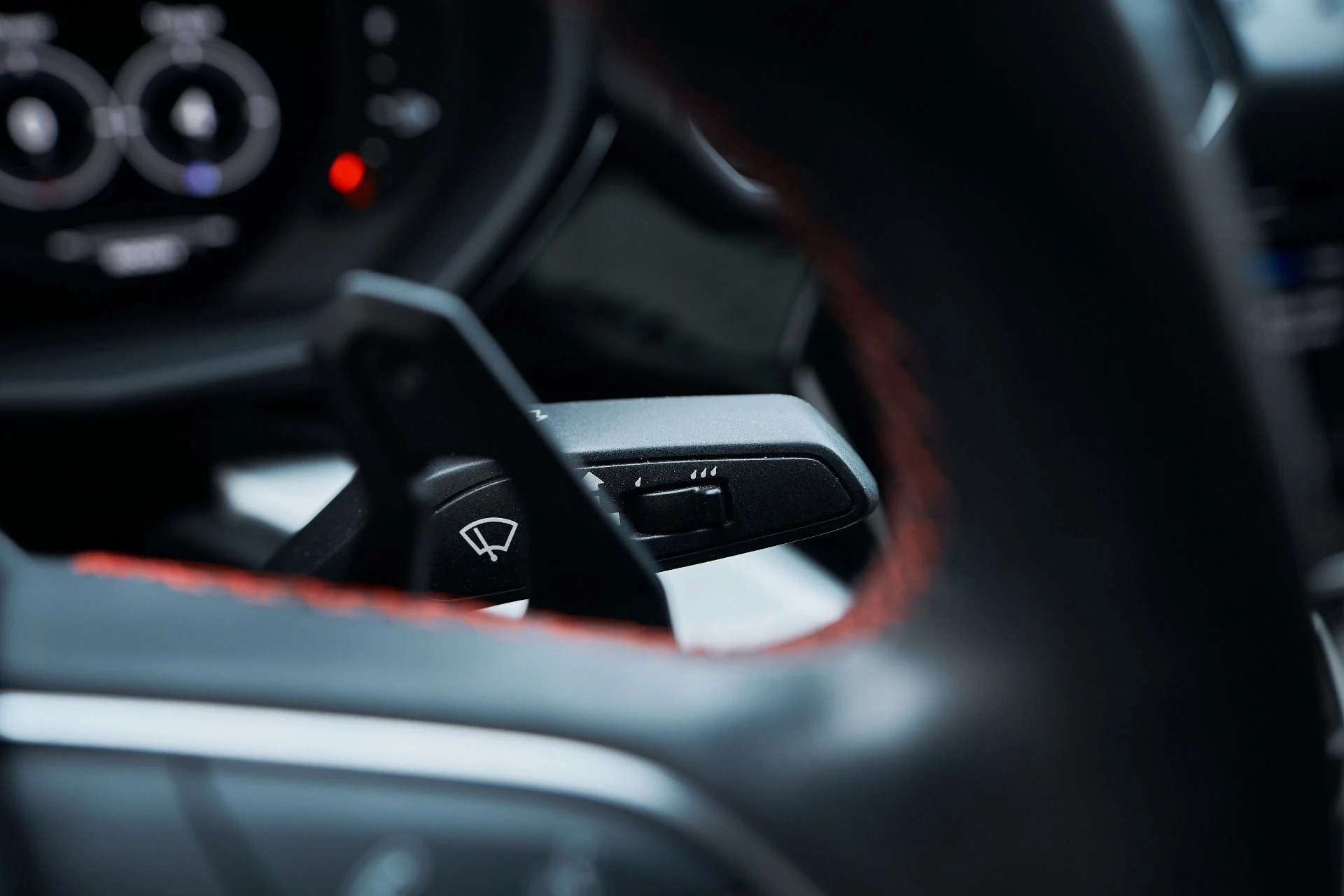 mph051_1276270459_Used_2021_Lamborghini_Urus_1763157119_2ae447b31b