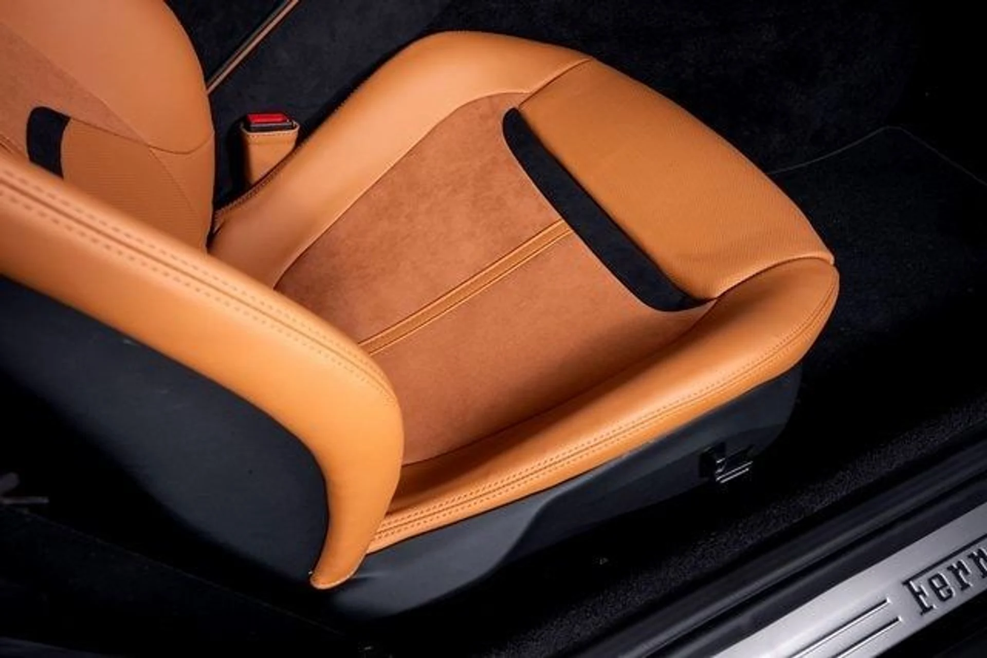 mph051_1277521849_f296c856b9693ff5e15afa8ae9d360f1x_34a81010ae