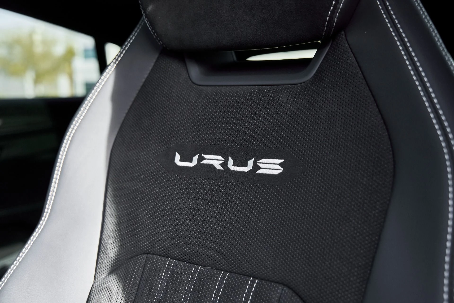 mph051_127910293_Used_2024_Lamborghini_Urus_Performante_1766457718_abdef7062b