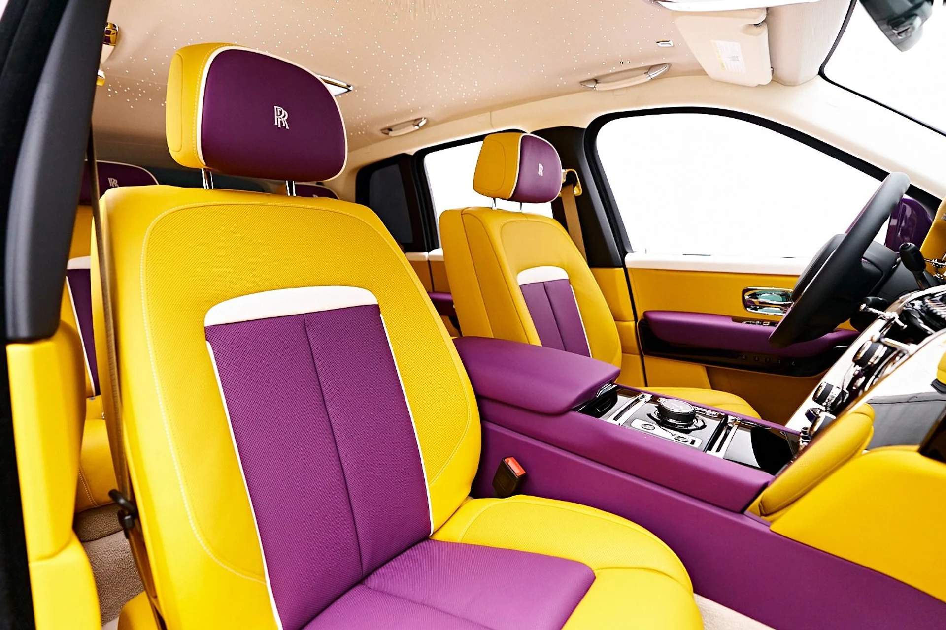 mph051_1315134052_Used_2025_Rolls_Royce_Cullinan_Base_1736646133_998898ef93