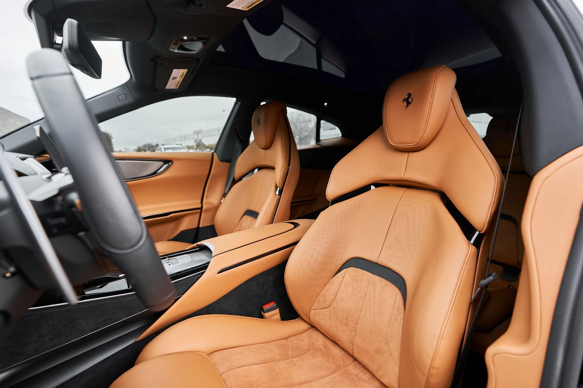 mph051_1340933754_Used_2025_Ferrari_Purosangue_1762993306_e1619b7780