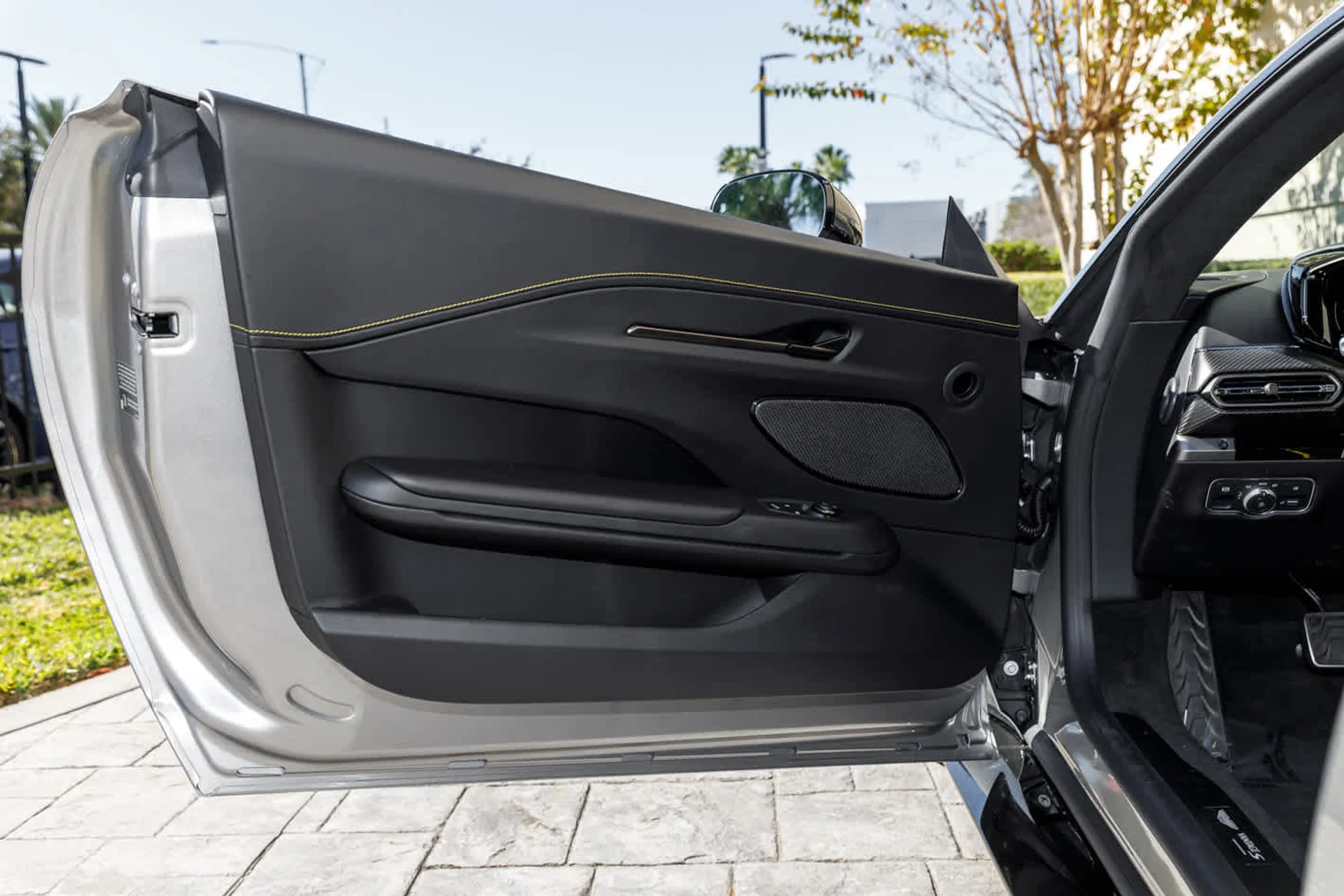 mph051_134492181_52_ecf853fda1