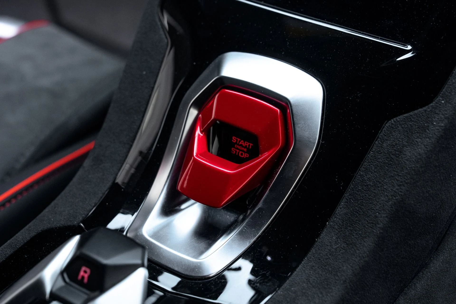 mph051_1355688751_Used_2024_Lamborghini_Huracan_Sterrato_1774458866_3a62180cda