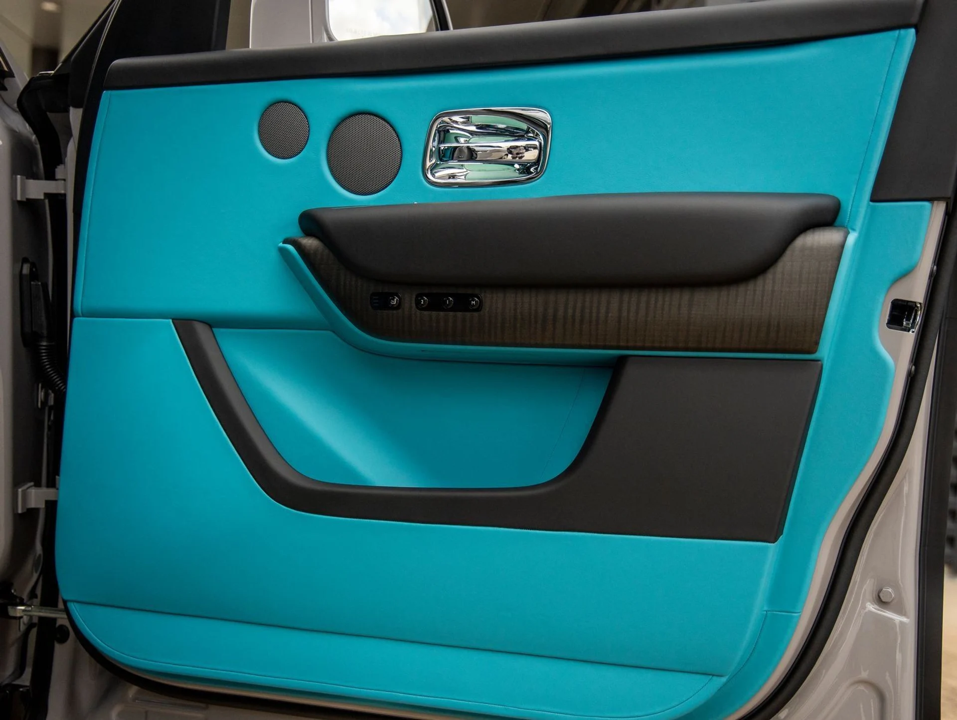 mph051_1364750371_52_a2e35e8839