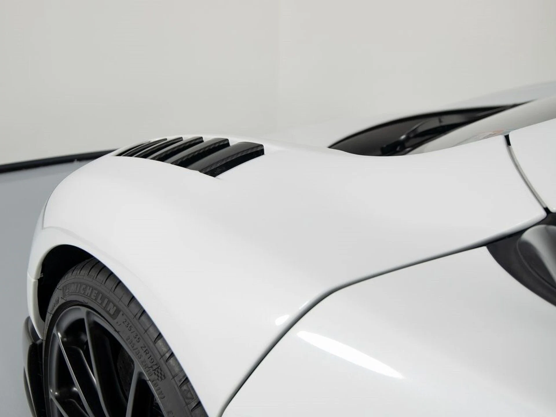 mph051_140091040_f8655cd2d34761da1d366e81850788fbx_af5bda1785