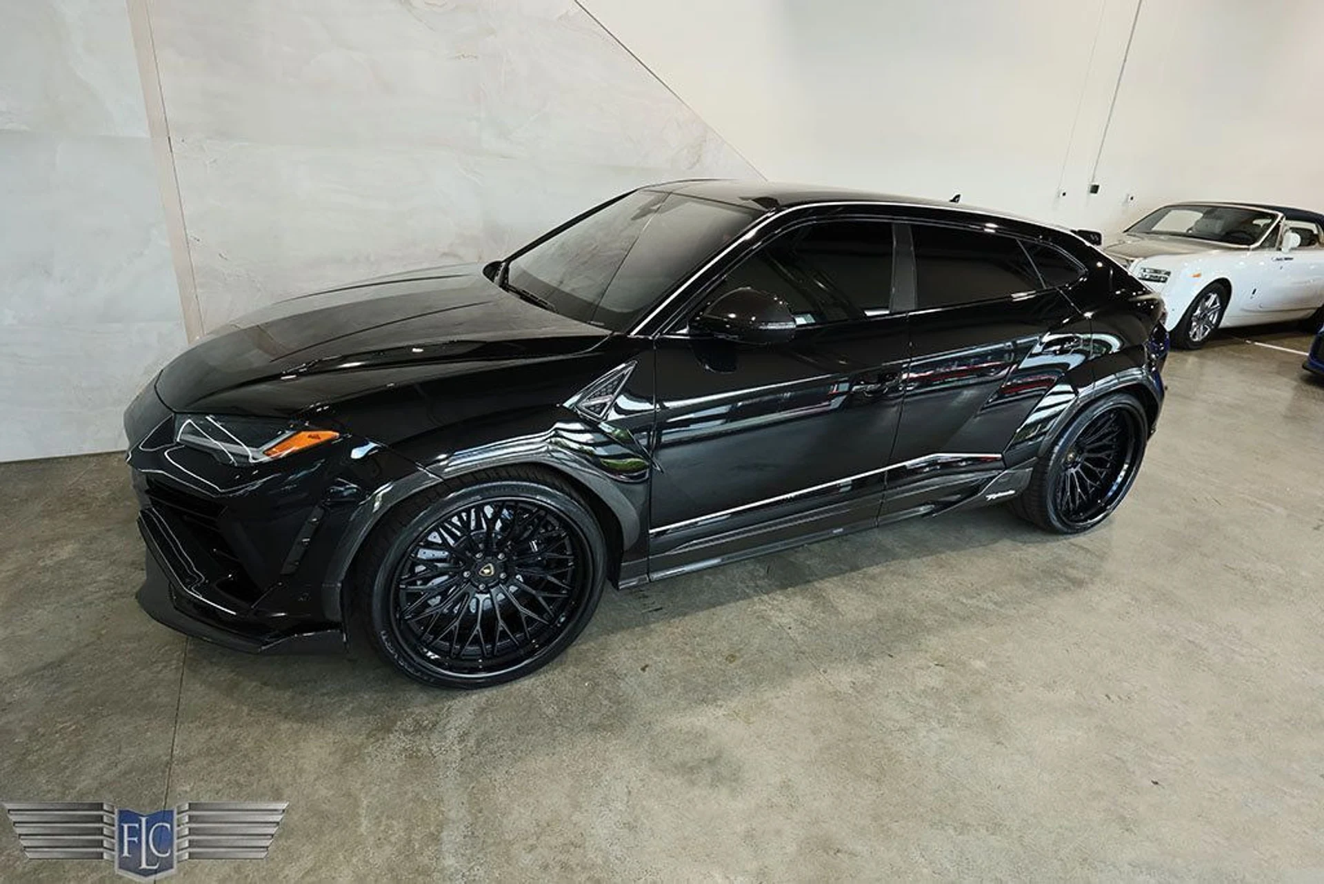 mph051_1436361821_used_2023_lamborghini_urus_performanteawdessenzascv12_9689_22954782_52_1024_26b07d469b