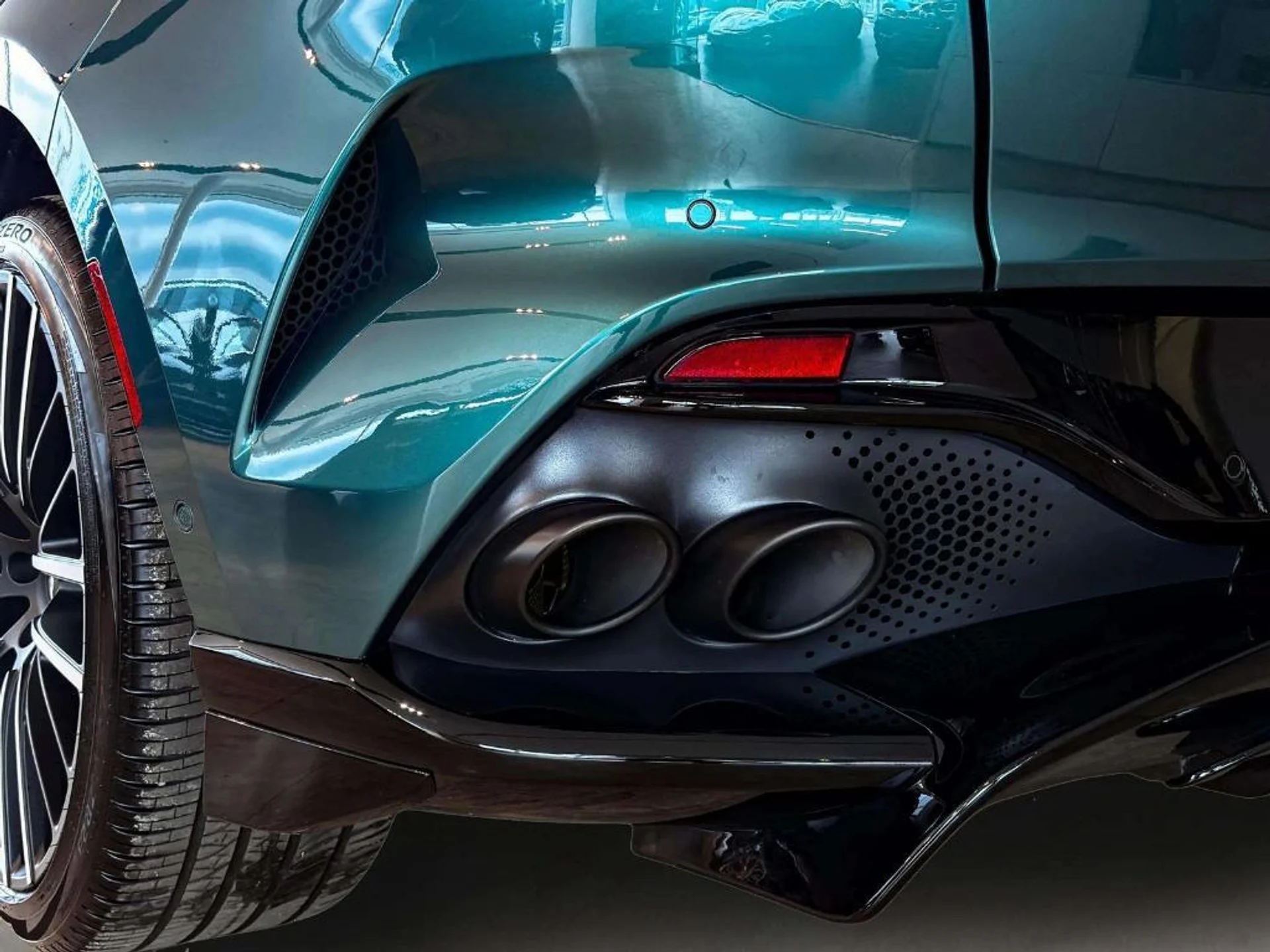 mph051_1436764649_V_dn_Hcbb_G_3g_Z84_Vql_Rkdwd_B_o_de3095f5d1