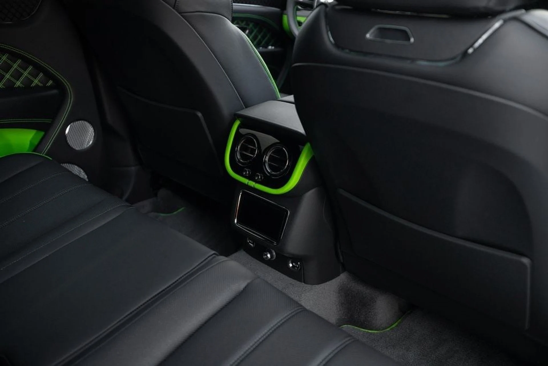 mph051_1449563262_2d8cd58f7b2f60800770a50908e1faedx_d263fbc018