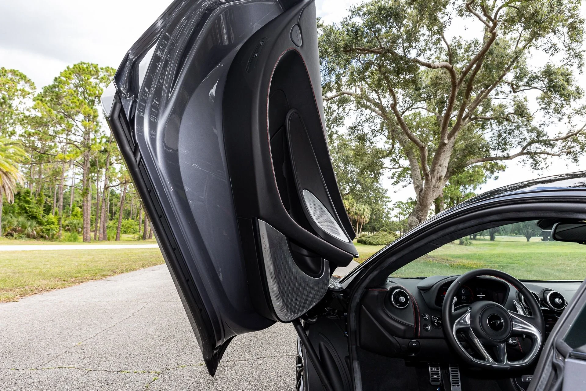 mph051_1450264006_313_p52_l_9d9df7d6c6