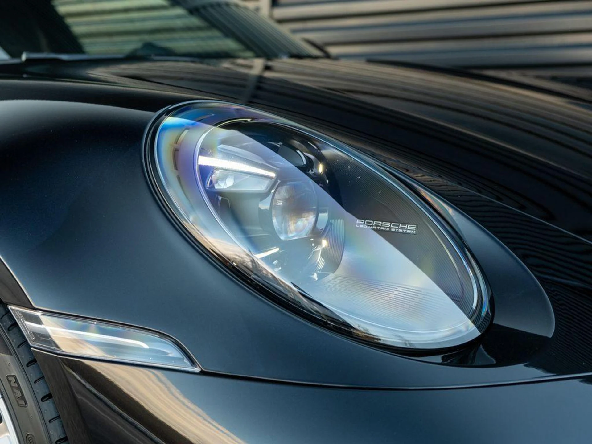 mph051_1478895464_9x_X_Zk_Tcz_Yfct4_Cf_B_Rc_Fq8_Sk4_A_33f3ad2156