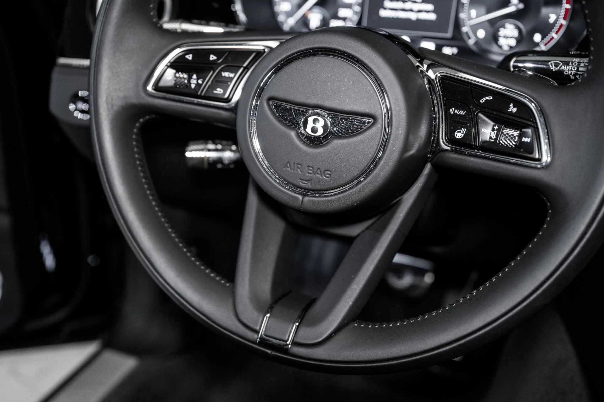 mph051_1488682121_Used_2024_Bentley_Flying_Spur_Speed_1741190012_9a89c04b1c